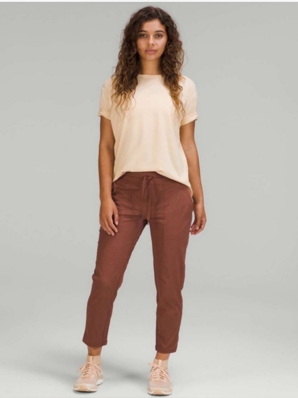 Lululemon Dance Mid Rise Crop 25” in Ancient Copper - W6AVQS - Size 2